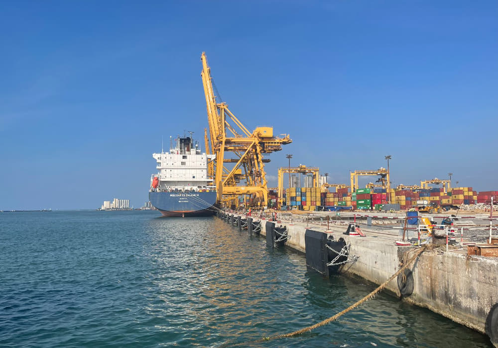 Port Fender Equipment-000x700