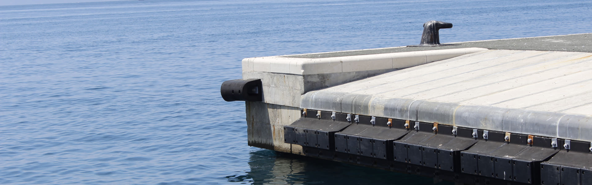 equipo marino de muelle